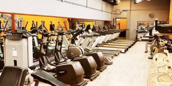 راهنمای جامع برترین باشگاه های بدنسازی بانوان پاسداران (1404): تجربه ای لوکس در مسیر تناسب اندام راهنمای جامع برترین باشگاه های بدنسازی بانوان پاسداران (1404): تجربه ای لوکس در مسیر تناسب اندام